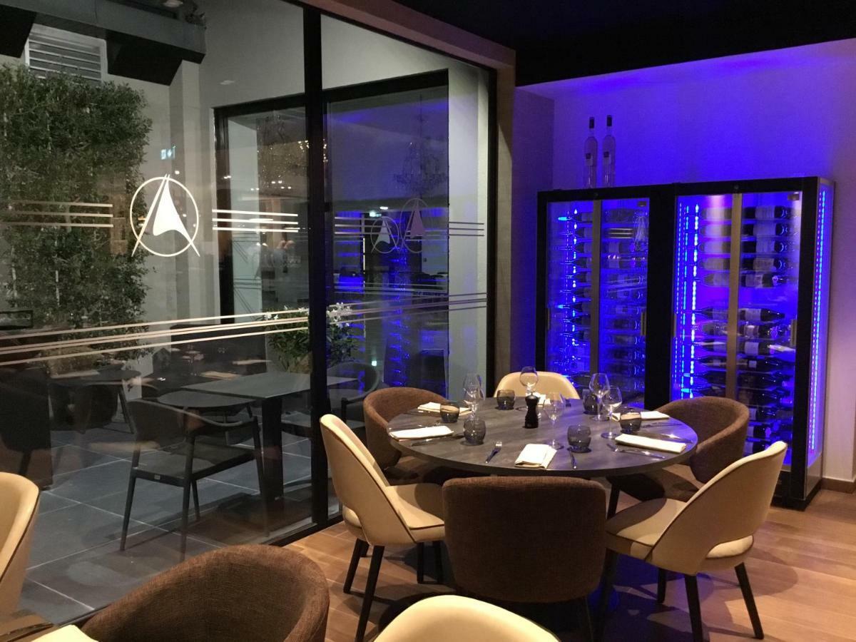 Western L'aquarium Arras Nord Hotel 3*